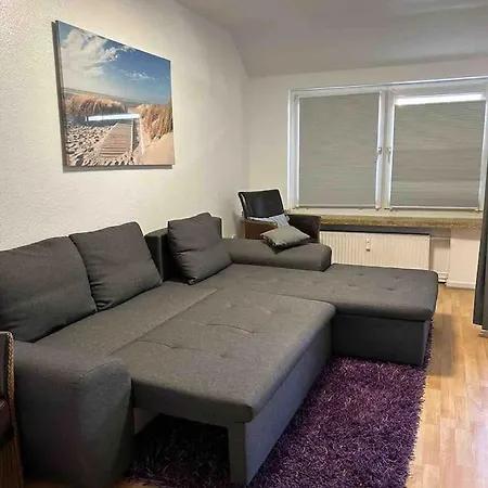 Delight: Prime Location Near Iconic Landmarks Daire
