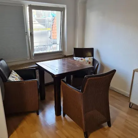 Delight: Prime Location Near Iconic Landmarks * Dusseldorf